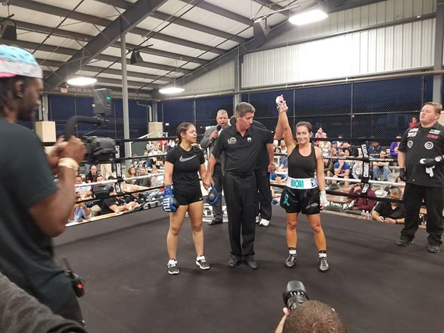 www.womenofboxing.com